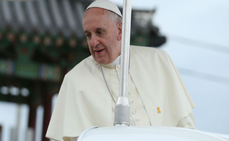 Papa Francisco se entristece ao saber que ex-freiras lésbicas "casaram-se" na Itália