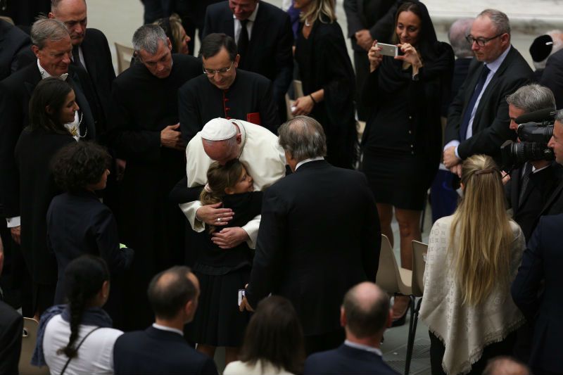 "A cada um de vós asseguro a minha compaixão", Papa Francisco à familiares das vítimas de atentado em Nice, França