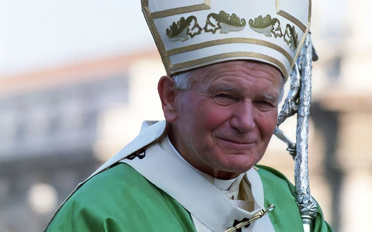 A oração que São João Paulo II rezava todas as manhãs desde criança