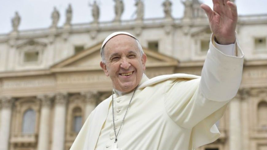 Papa Francisco manifesta pesar por vitímas do ataque na Catedral de Campinas