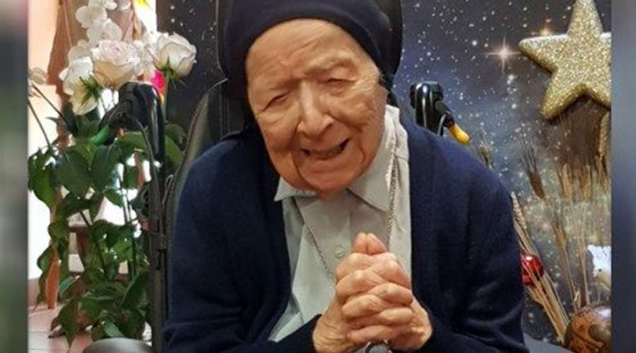 Freira mais idosa do mundo completa 116 anos