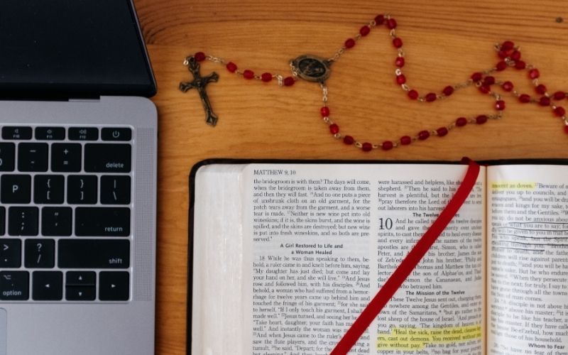 Quer aprender mais sobre a fé católica? Conheça esta nova plataforma de cursos online!