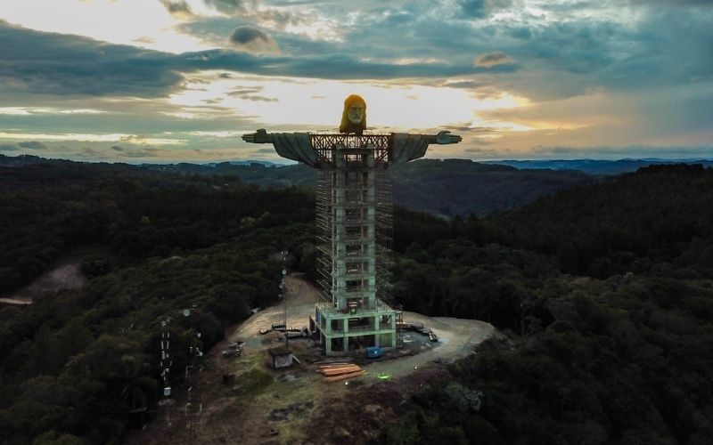 Brasil ganhará escultura maior do que o Cristo Redentor e terceira maior do mundo!