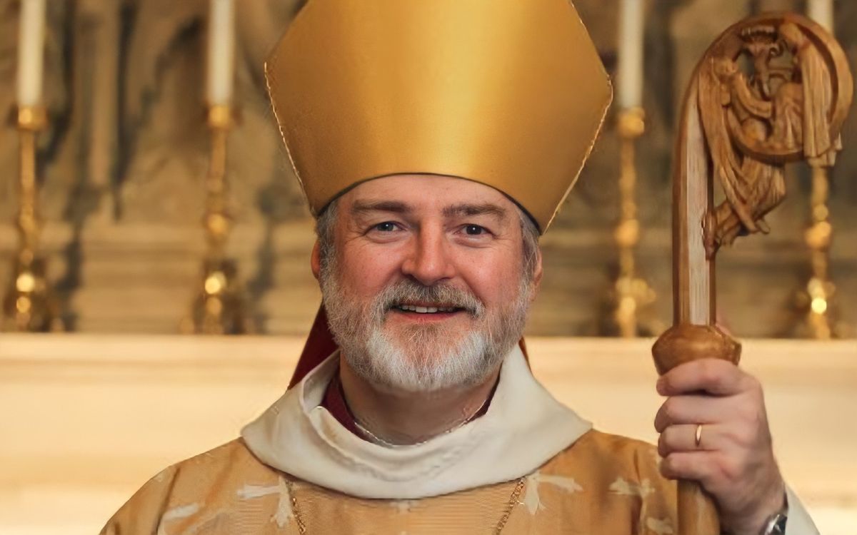 Bispo anglicano renuncia para entrar em plena comunhão com a Igreja Católica