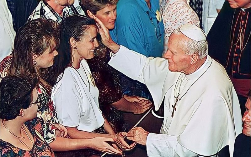 Dez lições valiosas do Papa João Paulo II para a vida da Mulher