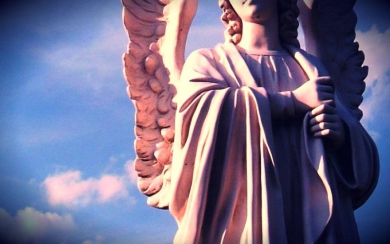 A Aparição do Anjo aos pastorinhos 1 ano antes da Virgem Maria aparecer em Fátima