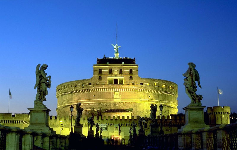 A fantástica história de como São Miguel salvou Roma