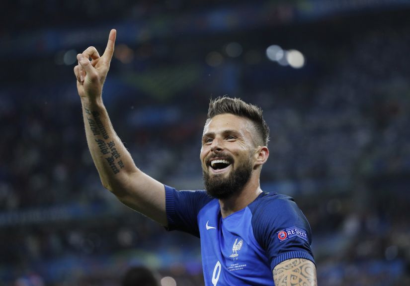 Giroud e Lucas Moura realizam evento em apoio à Cristãos perseguidos