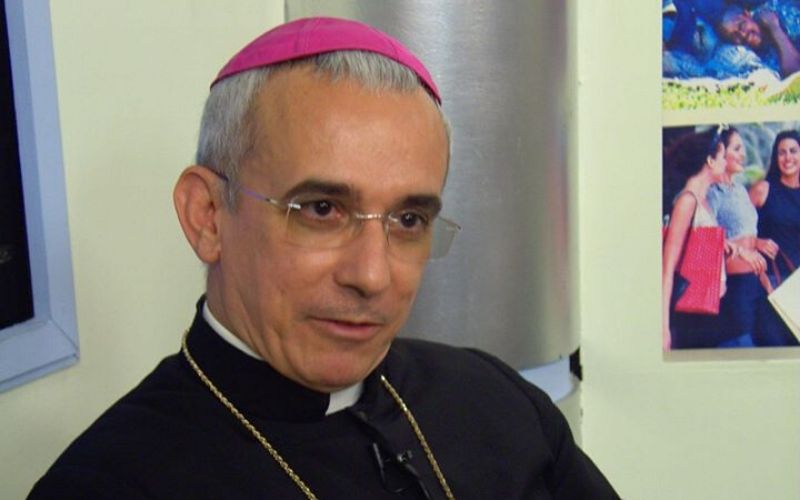 Dom Henrique apresenta melhora e não respira mais com máscara de oxigênio